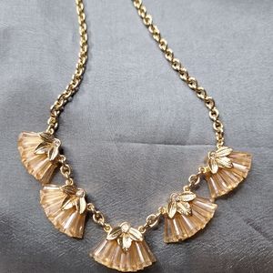 Vintage Rhinestones gold tone necklace